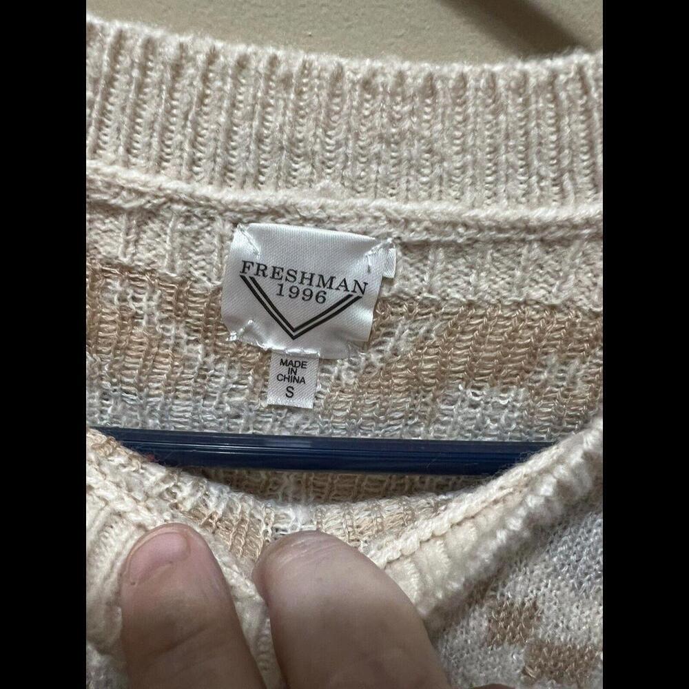 Freshman 1996‎ Ivory  Neutral Sweater Crew Neck Size S - Picture 3 of 3